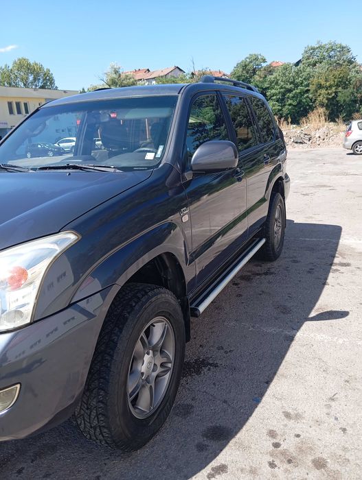 Тойота Ленд Крузер  J120 Prado D4D  7 местен