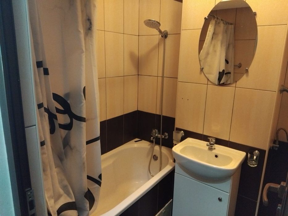 Închiriez garsoniera zona dorobanți