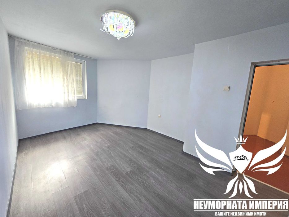 Продавам многостаен 134кв.м. в гр.Асеновград зад болницата