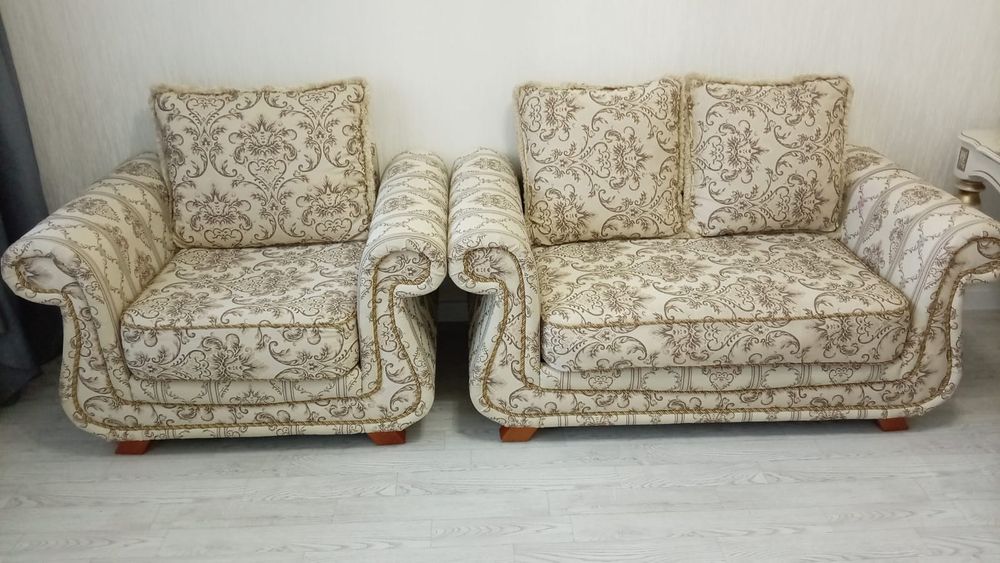 Продам диван хорошего качество