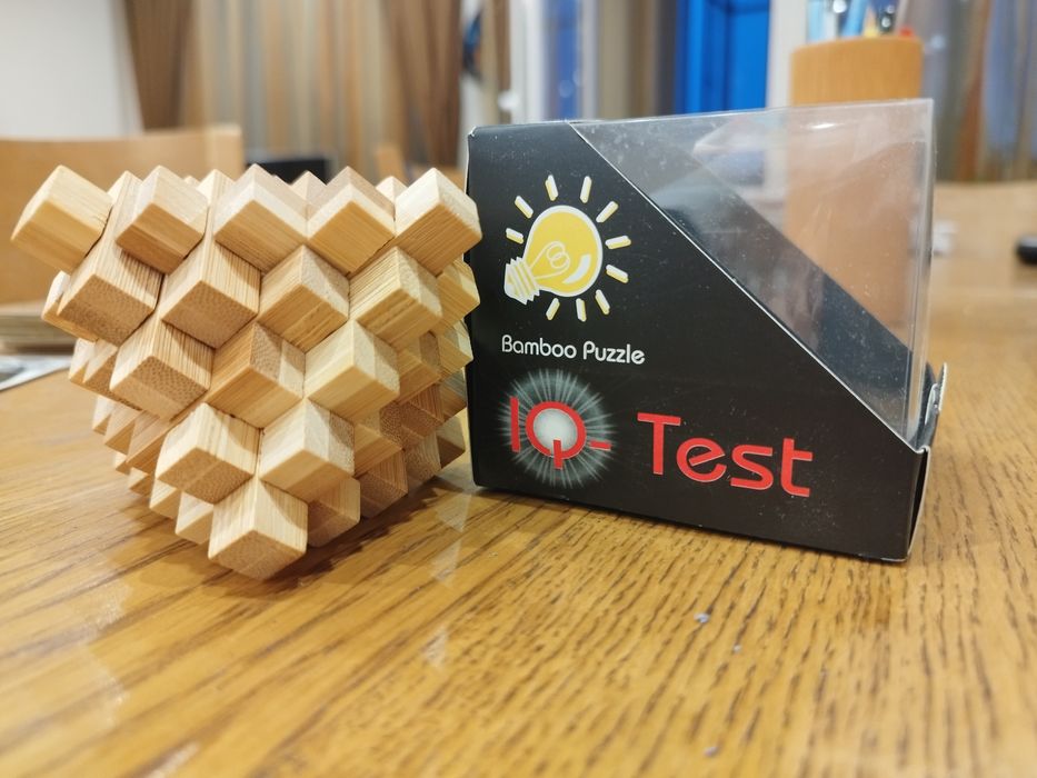 Iq- test, Bombo puzzle