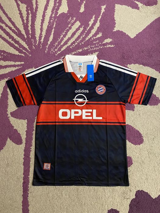 Промо цена! Ретро тениски Байерн Мюнхен Bayern Munchen