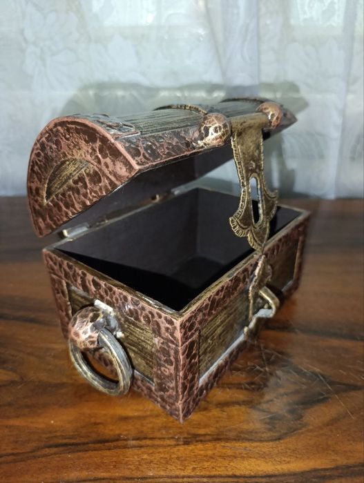 Декор для интерьера.