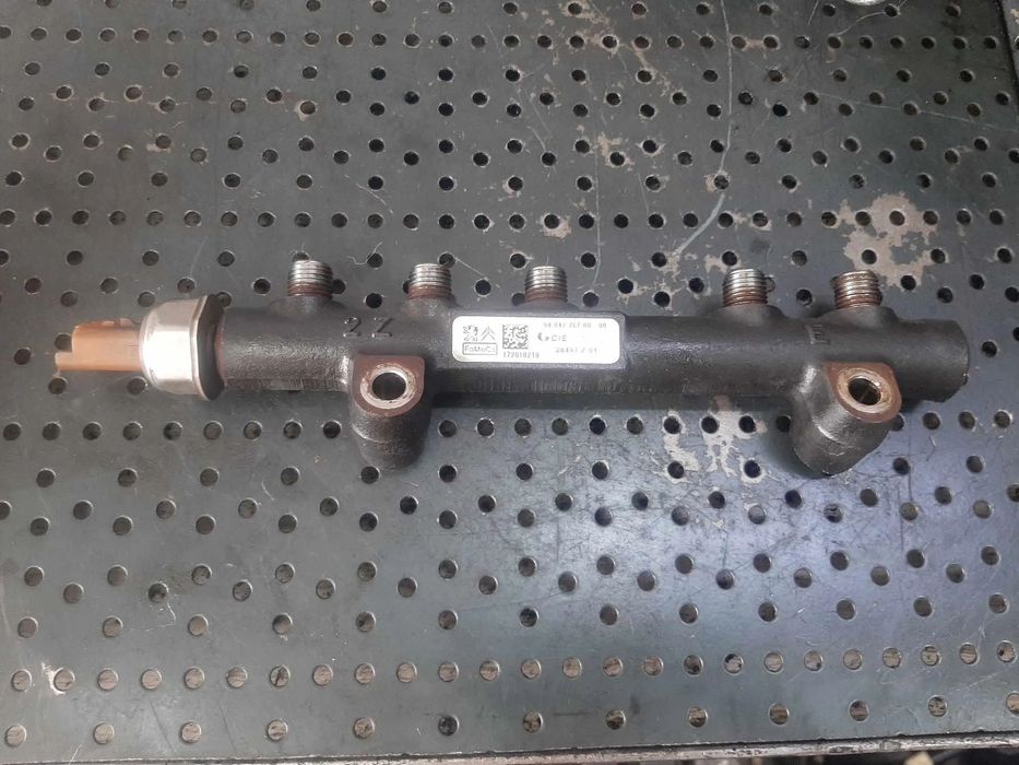 rampa injectoare 1.6 hdi peugeot 308 208 508 5008 citroen c3 c4 9804776780
