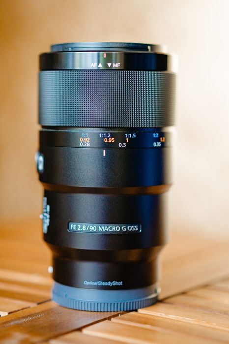 Vand obiectiv Sony 90 2.8 G Macro ca nou