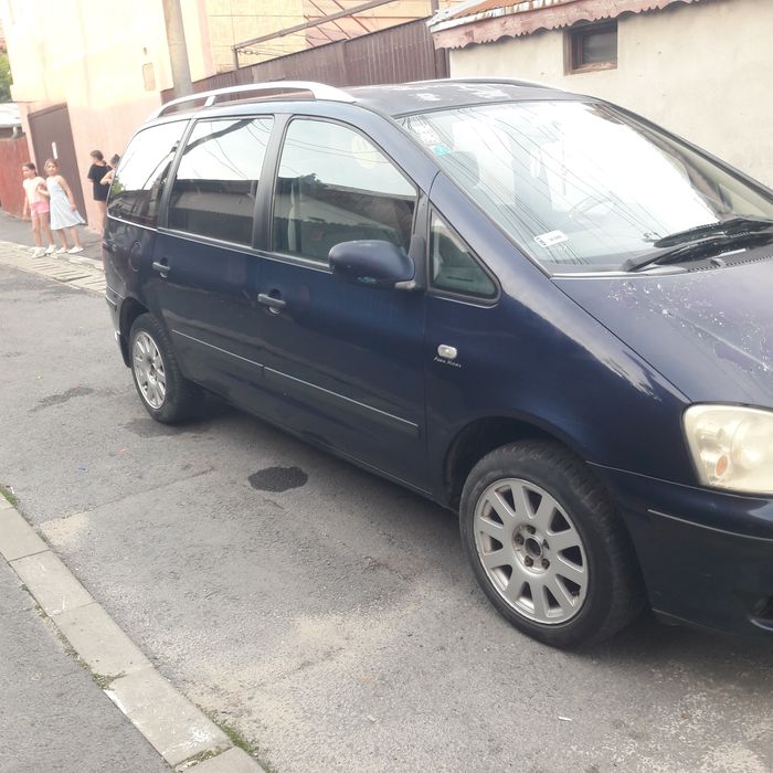 Ford Galaxy 7locuri 1 9 D acte la zi de circulat sau piese  .