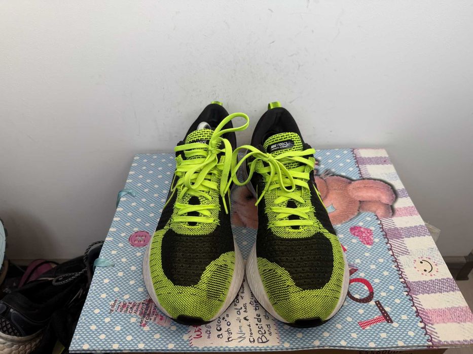 Nike React Infinity Run Flyknit 2 Volt Black ''оригинални маратонки 44 номер