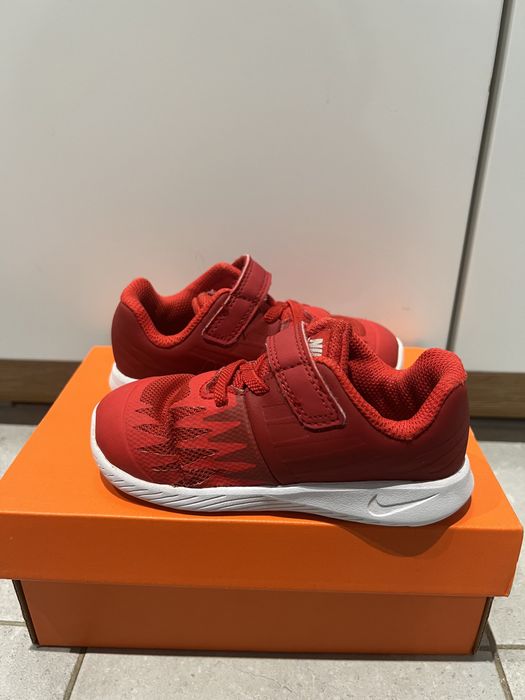 Маратонки Nike