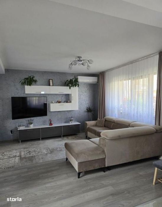 Duplex 4 camere, la cheie, Floresti, zona Sesul de Sus