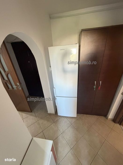Decomandat 2 Camere Etaj Intermediar Piata Sudului Alexandru Obregia