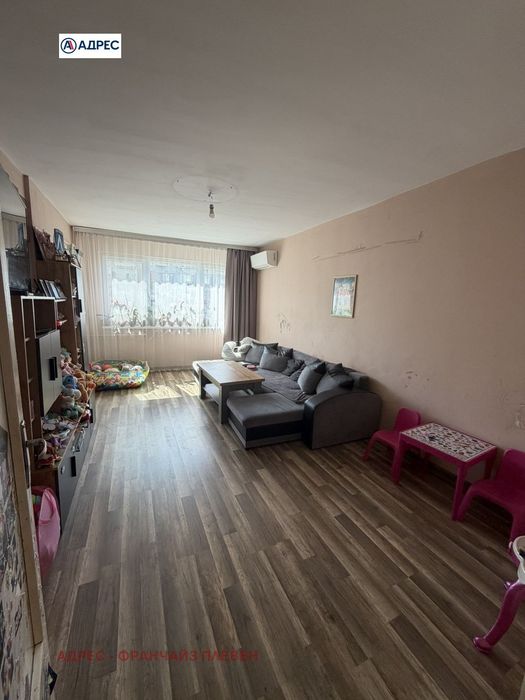 3-стаен в Плевен-Широк център площ 87 цена 155000