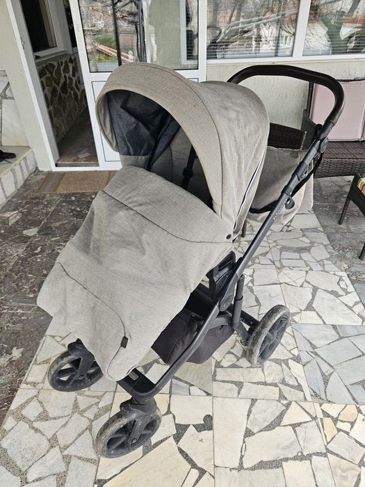 Бебешка количка 2в1 Roan Bloom