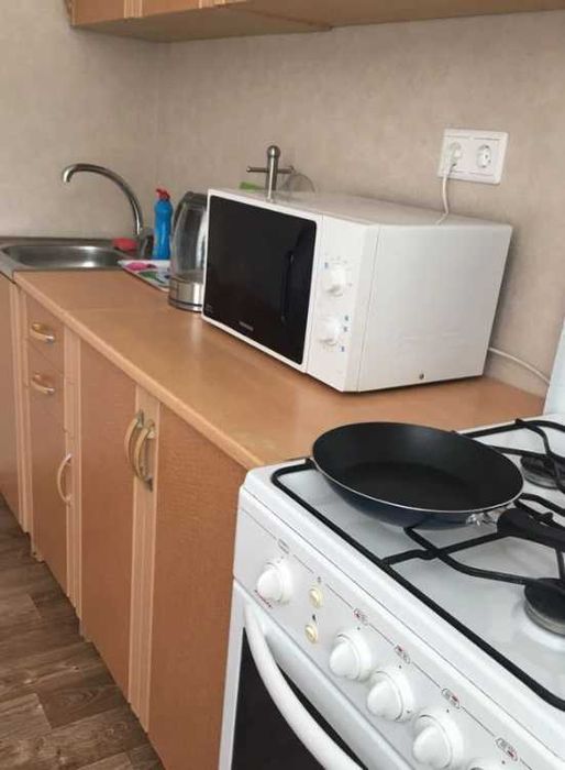 Дава се под наем Двустаен апартамент в Пловдив, Каменица 2 - 65 кв.м за 255 € - Снимка #2