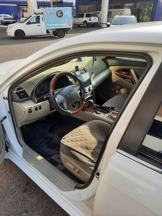 Тайота   2006года