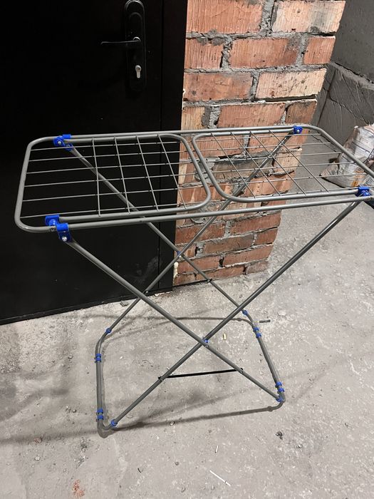 Продам сушилку для белья