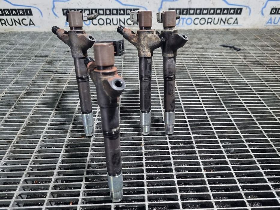 Injector Toyota RAV 4 III 2.2 D - 4D 2006 - 2012 150CP 2AD - FHV Euro5 (1357) Diesel ...