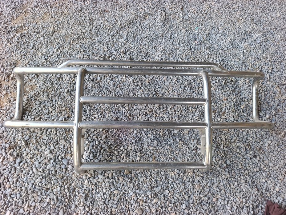 Кенгурятник ланд крузер 80