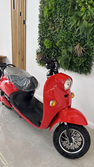 Scuter electric NOU! 2 ani garantie , fara permis