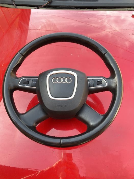 Волан и Airbag с четири лъча за Audi Q5 A3 8p 8r