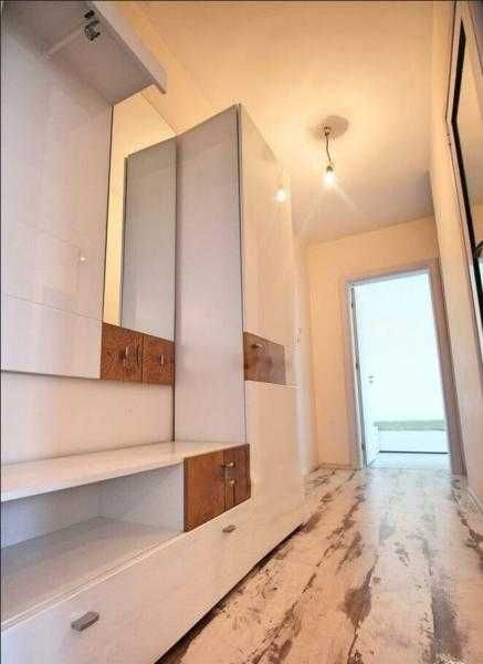 Дава се под наем Тристаен апартамент в Бургас, Славейков - 70 кв.м за 459 € - Снимка #6