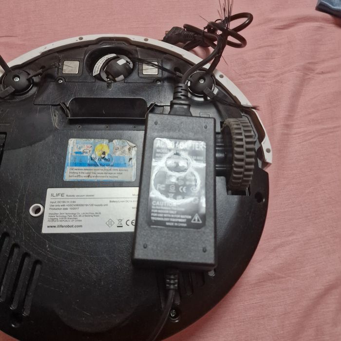 Aspirator robot Ilife
