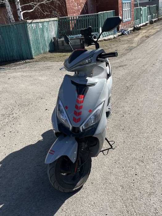 Продам скутер м10