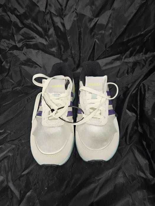 Adidas Run 60s – Alb / Mov / Bleu – Mărimea 38⅔