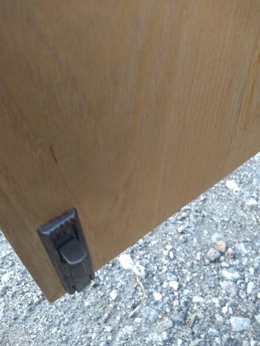 Ретро  шкаф ,стъклена витрина .