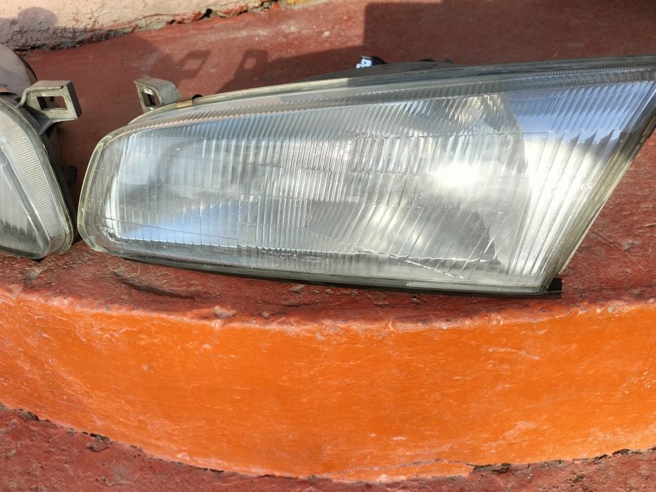 Фара на Камри  продается!