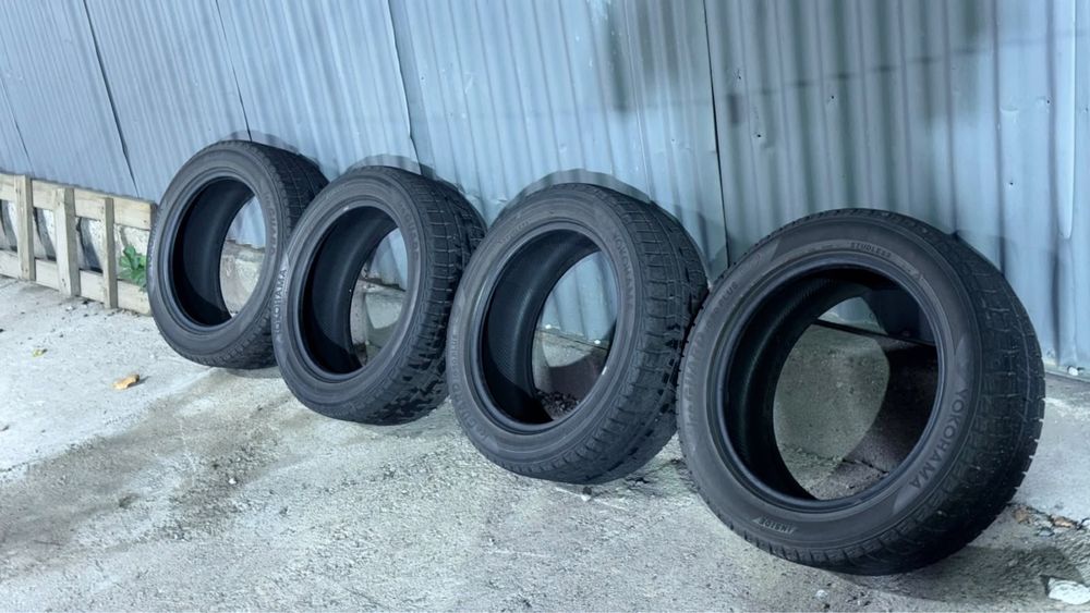 Продам шины 215/55/17