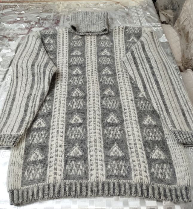 Продается мужской водалазка