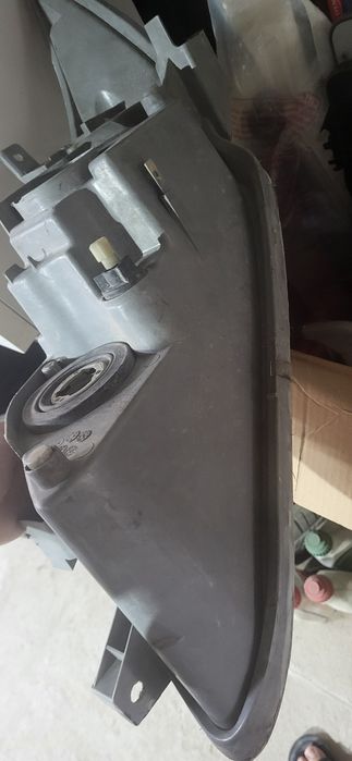 Продам фару камри 40