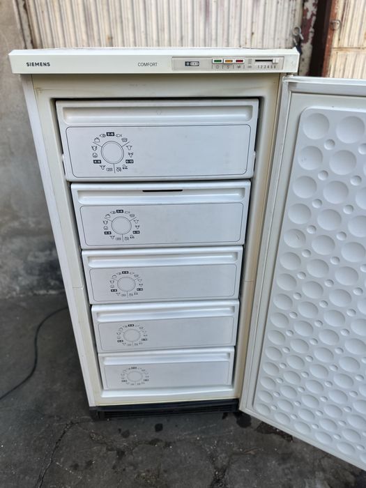 Вертикален фризер Siemens