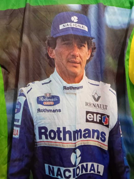 Оригинална фланелка на великия Ayrton Senna