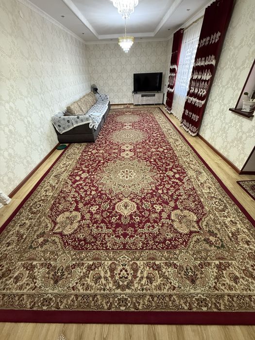 продается ковер по хорошей цене