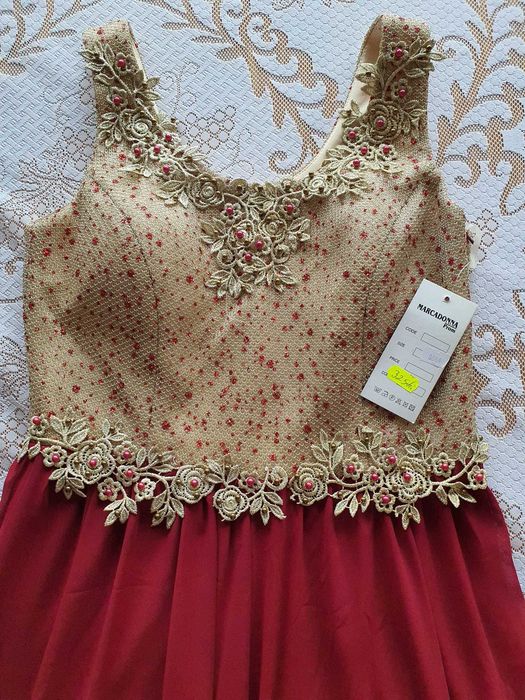 Rochie lungă M nouă