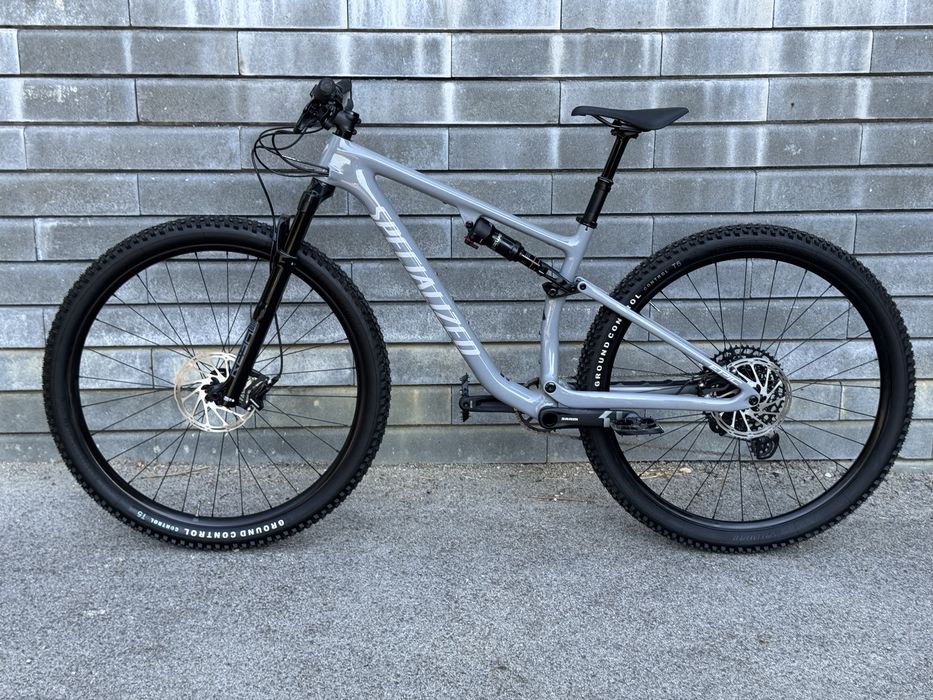 Карбонов планински велосипед SPECIALIZED EVO 2023(М размер)
