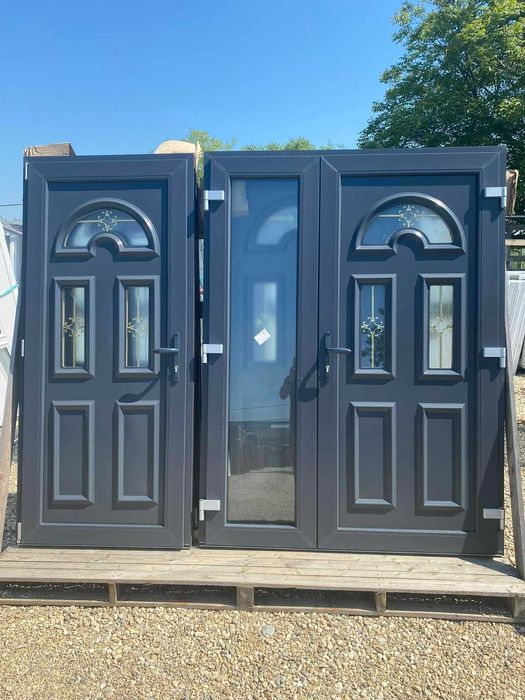 Usi noi Gri Antracit pret de la 1650 lei