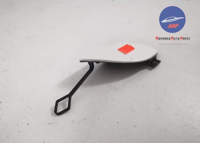 Капак За Теглене На Предна Броня Оригинален Мерцедес-Бенц С-Клас / Mer