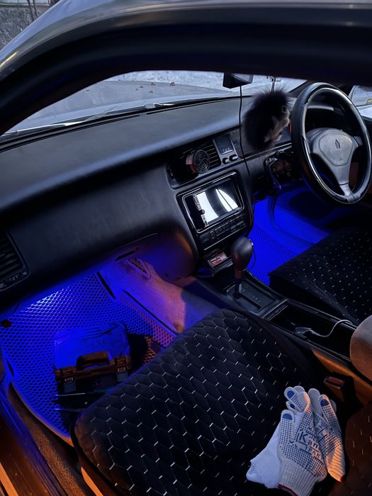 Продам crown141 рамный .