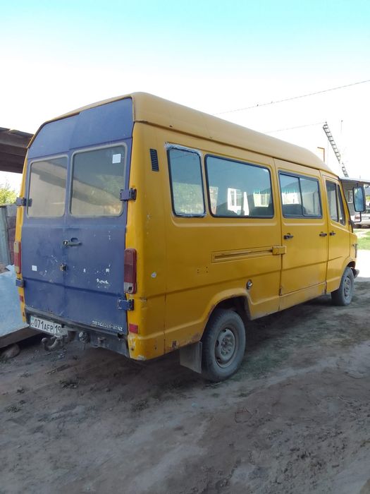 Мерседес бенз т1