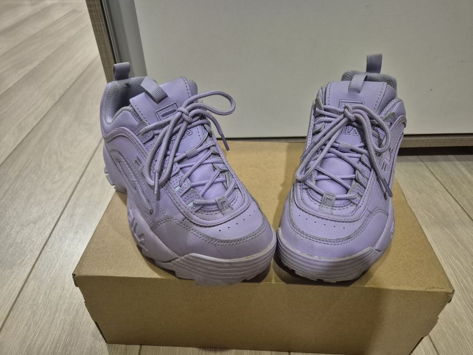 Маратонки Fila номер 36.5