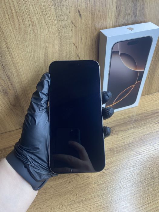 Iphone 16 Pro max 256% 95%