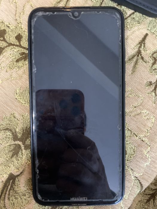 Продам старые модели смартфоны