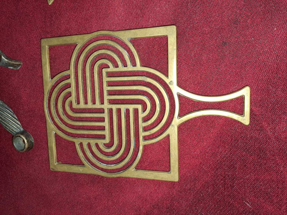 suport bronz fier calcat suport bronz vase fierbinti