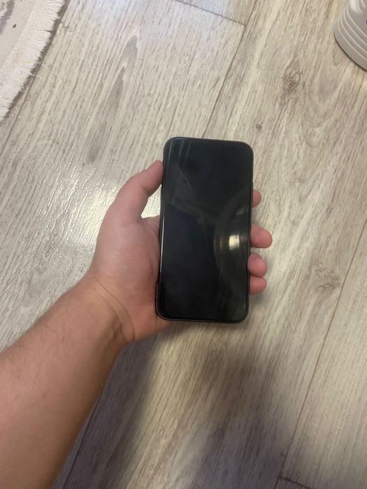 Iphone 11 обмен интересует