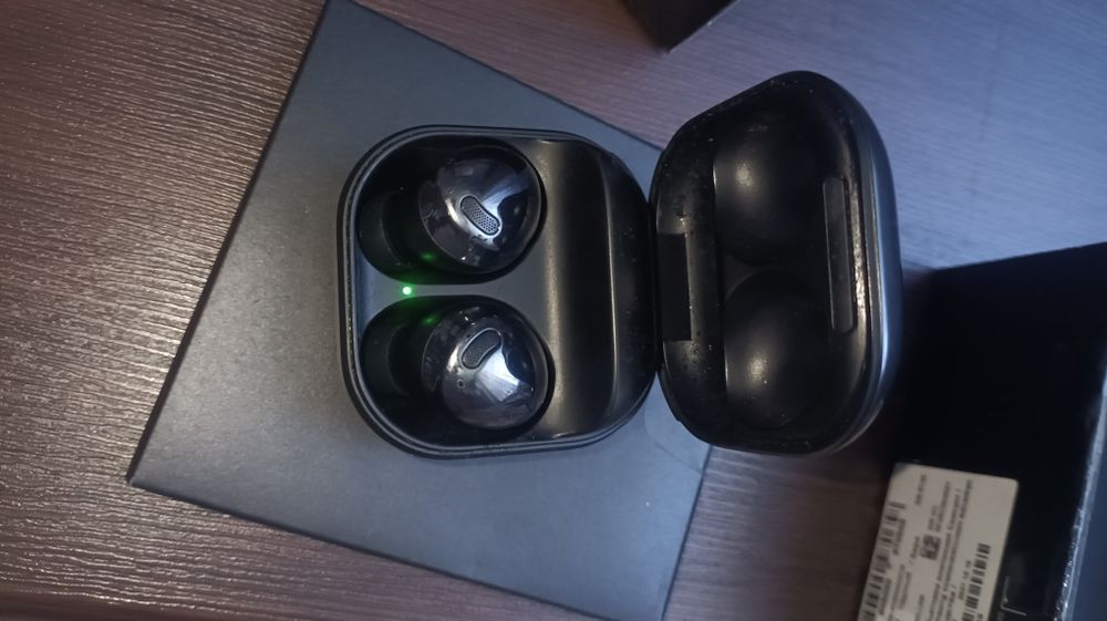 Продам Samsung Galaxy Buds Pro (оригинал)

Полностью рабочие, подключа