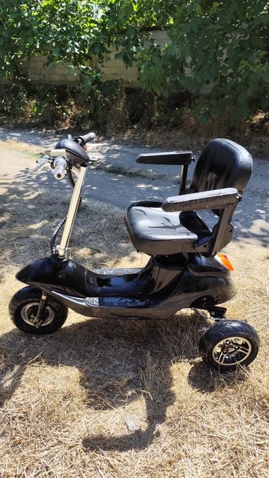 Електрическа триколка