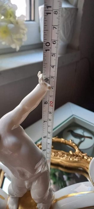 Рядък Арт Деко порцеланов свещник