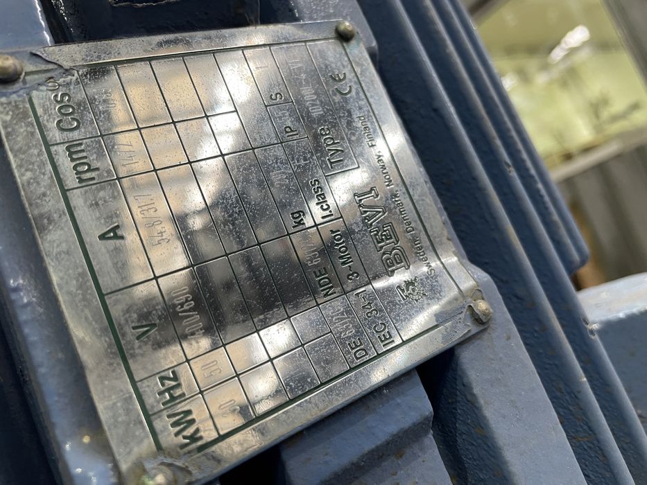 Вертикална водна помпа